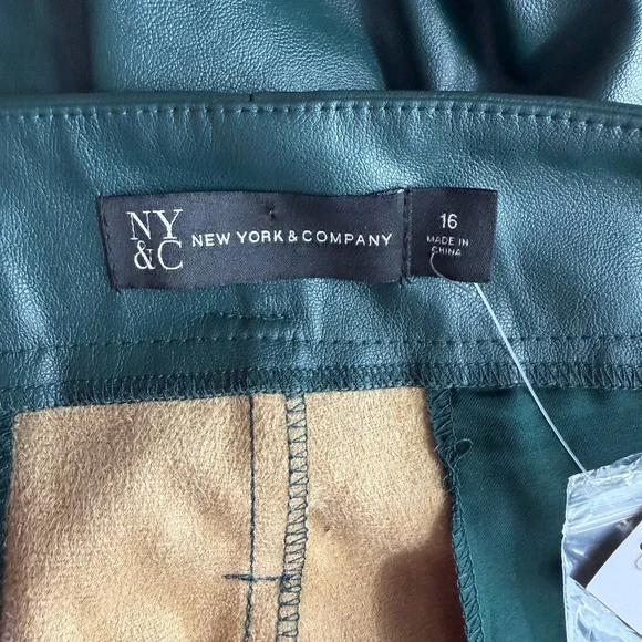 NY & Company Faux Leather High Waist Belted Straight Leg Dark Green Pants SZ 16 - Picture 7 of 9